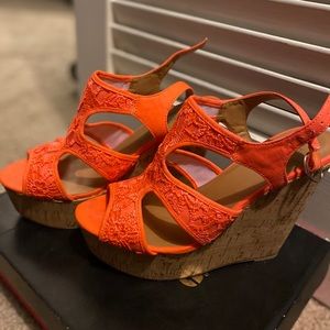 Bright Orange Lace print peep toe wedge Sz.8